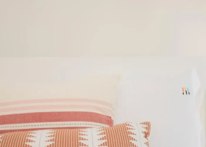 Liiiving In - Haven Pool Apartmán *