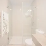 Liiiving In - Haven Pool Apartment