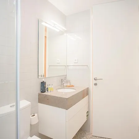 Appartamento Liiiving In - Haven Pool Oporto