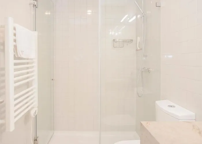 Liiiving In - Haven Pool Appartement