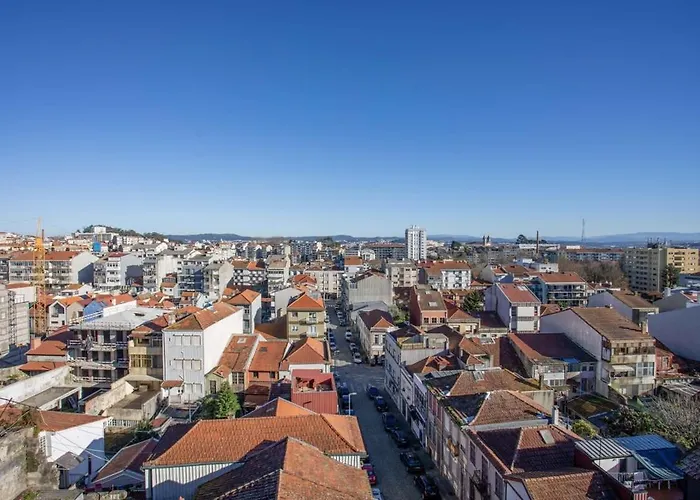 Liiiving In - Haven Pool Appartement Oporto